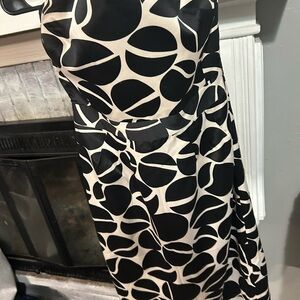 Banana Republic Black and White Dress